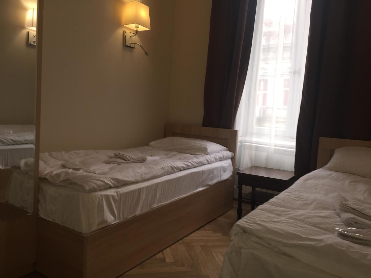 Отель Nice Тбилиси Экстерьер фото